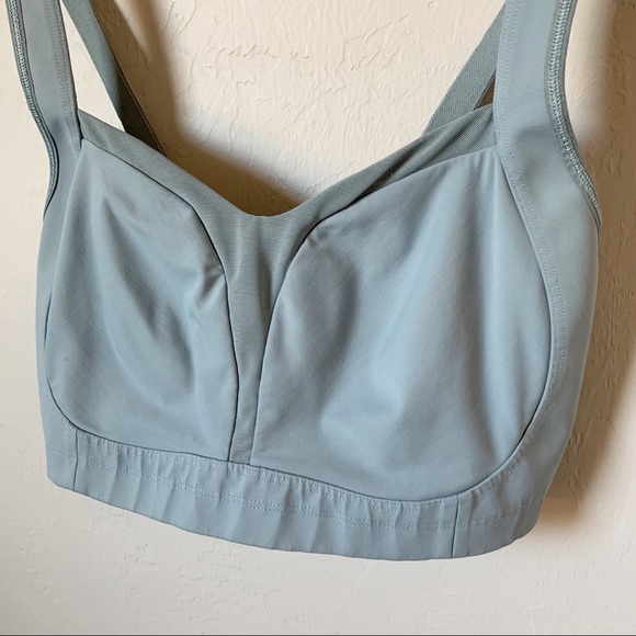 Lululemon Blue Cast Ta Ta Tamer III Sports Bra - Picture 7 of 15